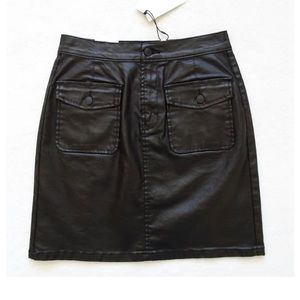 A LOVES A LEATHER SKIRT